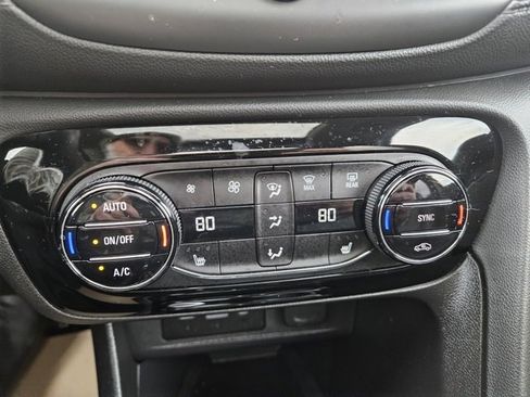 Certified 2023 Buick Encore GX Essence w/ Experience Buick Package image 34