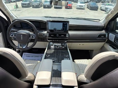 Used 2023 Lincoln Navigator Black Label AWD/4WD image 18
