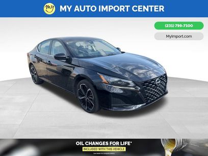 Used 2024 Nissan Altima 2.5 SR w/ SR Premium Package