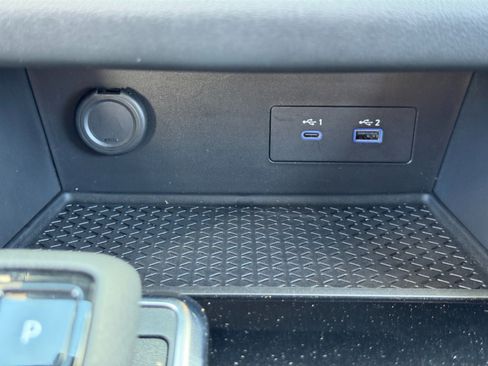 Used 2023 Nissan Pathfinder SV FWD image 26