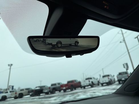 Certified 2022 GMC Yukon XL Denali w/ Denali Premium Package image 16