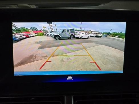 Used 2025 Chevrolet Trax LT FWD image 26