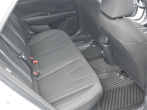 New 2026 Hyundai Elantra Sport image 8