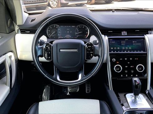 Used 2020 Land Rover Discovery Sport S R-Dynamic image 5
