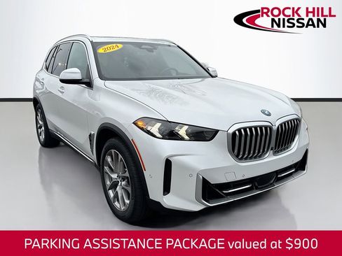 Used 2024 BMW X5 xDrive50e w/ Parking Assistance Package image 1
