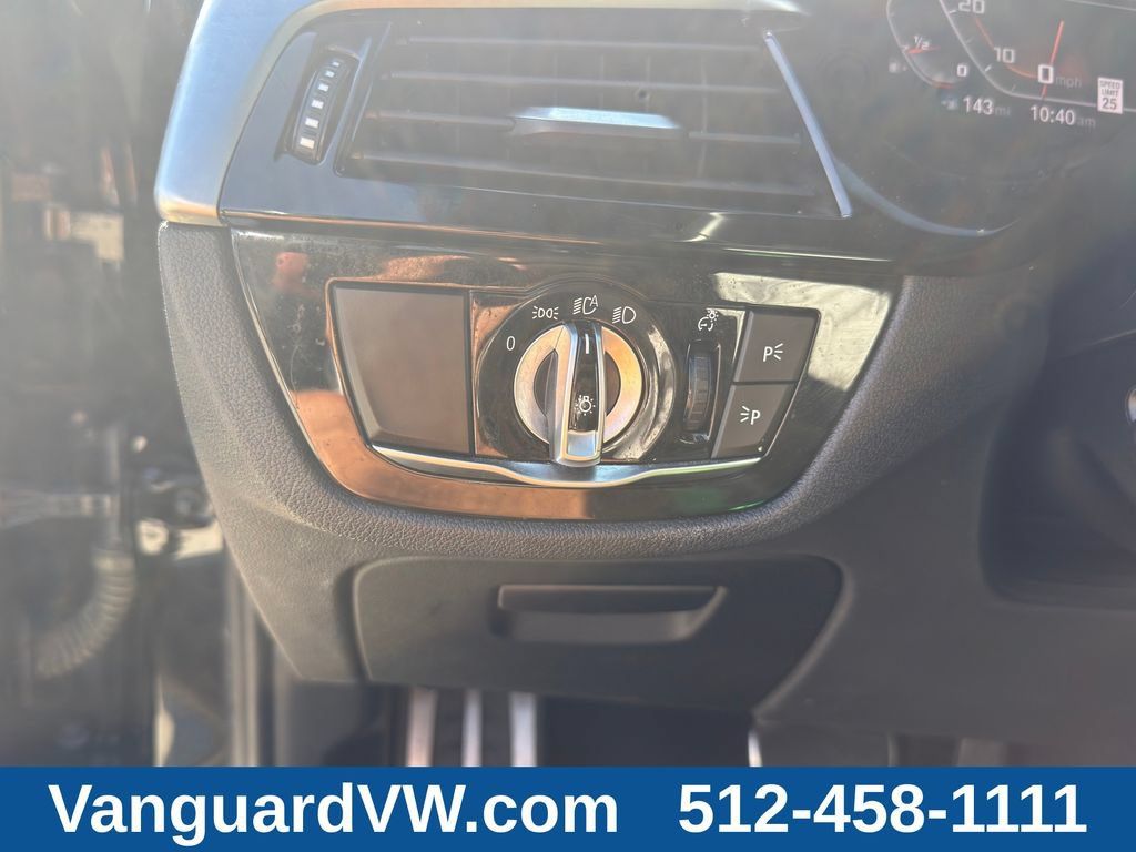 Used 2021 BMW M550i xDrive AWD/4WD image 20