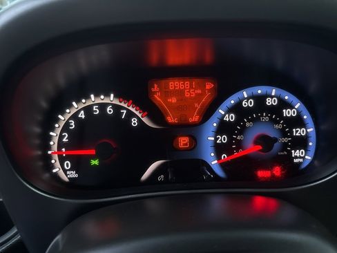 Used 2011 Nissan Cube 1.8 S w/ Interior Illumination Pkg image 30