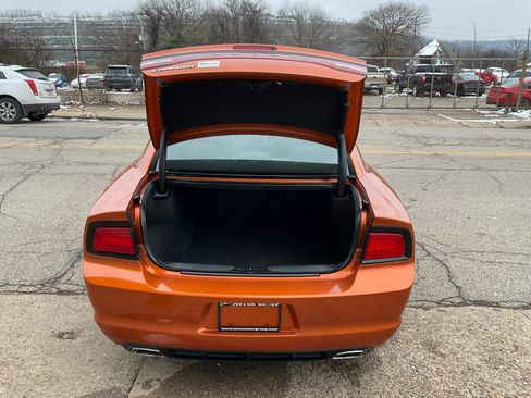Used 2011 Dodge Charger SE image 26