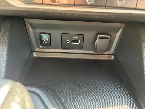 Certified 2024 Nissan Sentra S FWD image 36