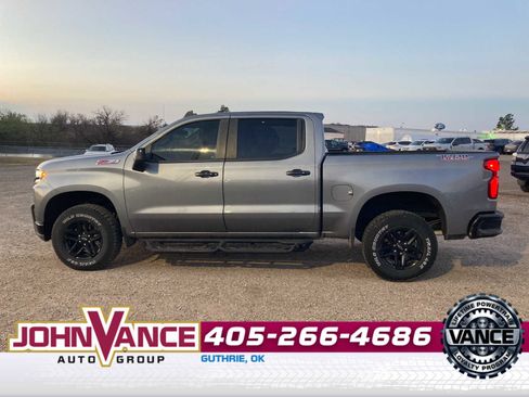 Used 2019 Chevrolet Silverado 1500 LT Trail Boss image 2