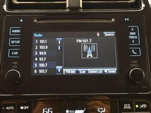 Used 2017 Toyota Prius Two w/ Carpet Mat Package FWD image 19