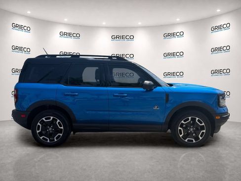 Used 2022 Ford Bronco Sport Outer Banks w/ Tech Package AWD/4WD image 8