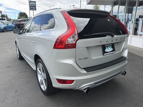 Used 2011 Volvo XC60 T6 AWD/4WD image 4