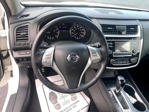 Used 2018 Nissan Altima 2.5 SL image 14