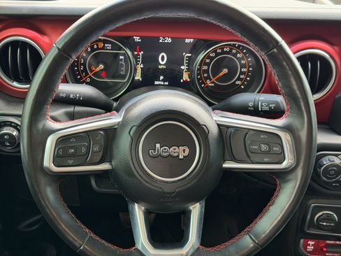 Used 2023 Jeep Gladiator Rubicon w/ Cold Weather Group AWD/4WD image 17