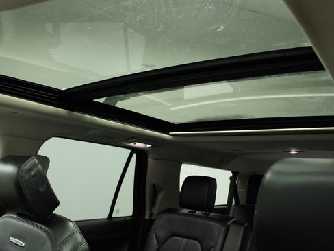 Used 2021 Ford Expedition Max Platinum image 29