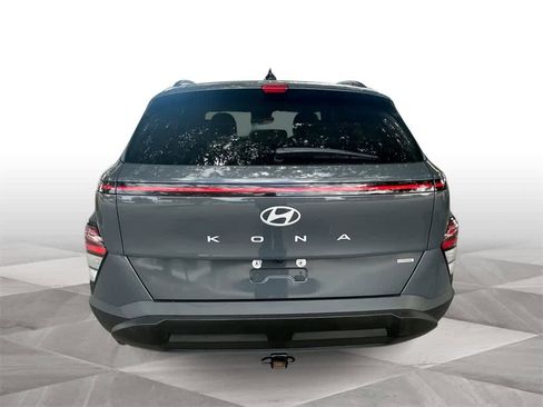 Used 2024 Hyundai Kona SEL image 7