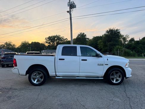 Used 2017 RAM 1500 Express w/ Express Value Package image 5