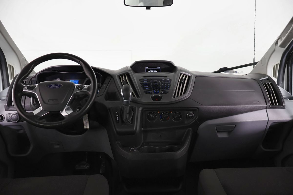 Used 2017 Ford Transit 150 XL RWD image 22