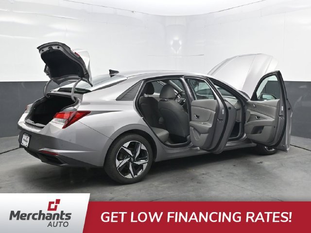 Used 2023 Hyundai Elantra SEL w/ Convenience Package FWD image 45