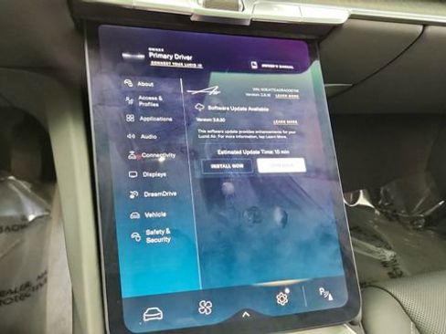 Used 2024 Lucid Air Touring AWD/4WD image 48