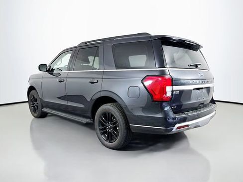 Used 2023 Ford Expedition XLT AWD/4WD image 4