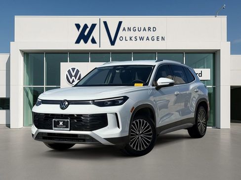New 2025 Volkswagen Tiguan S image 1