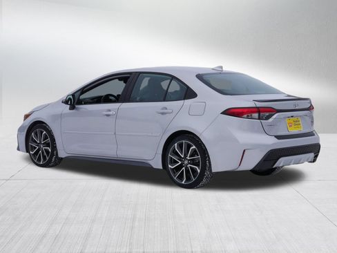 Used 2022 Toyota Corolla XSE image 5