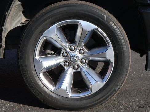 Used 2019 RAM 1500 Limited image 31