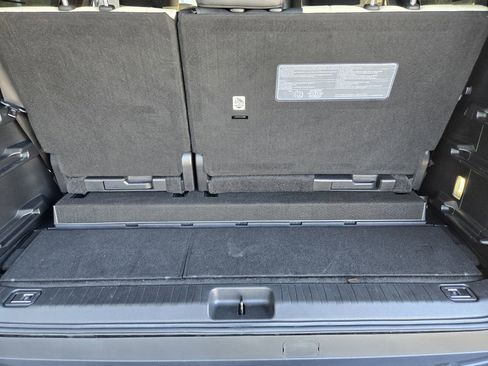 Used 2023 Toyota Sequoia Capstone AWD/4WD image 22