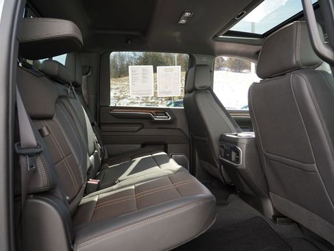 Used 2024 Chevrolet Silverado 2500 High Country w/ Z71 Off-Road Package image 27