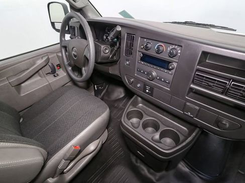 Used 2024 GMC Savana 2500 w/ Driver Convenience Package RWD image 17