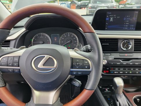 Used 2022 Lexus RX 350 FWD w/ Premium Package image 28