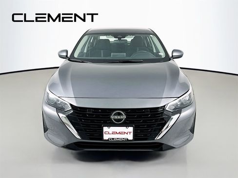 Used 2025 Nissan Sentra SV FWD image 3