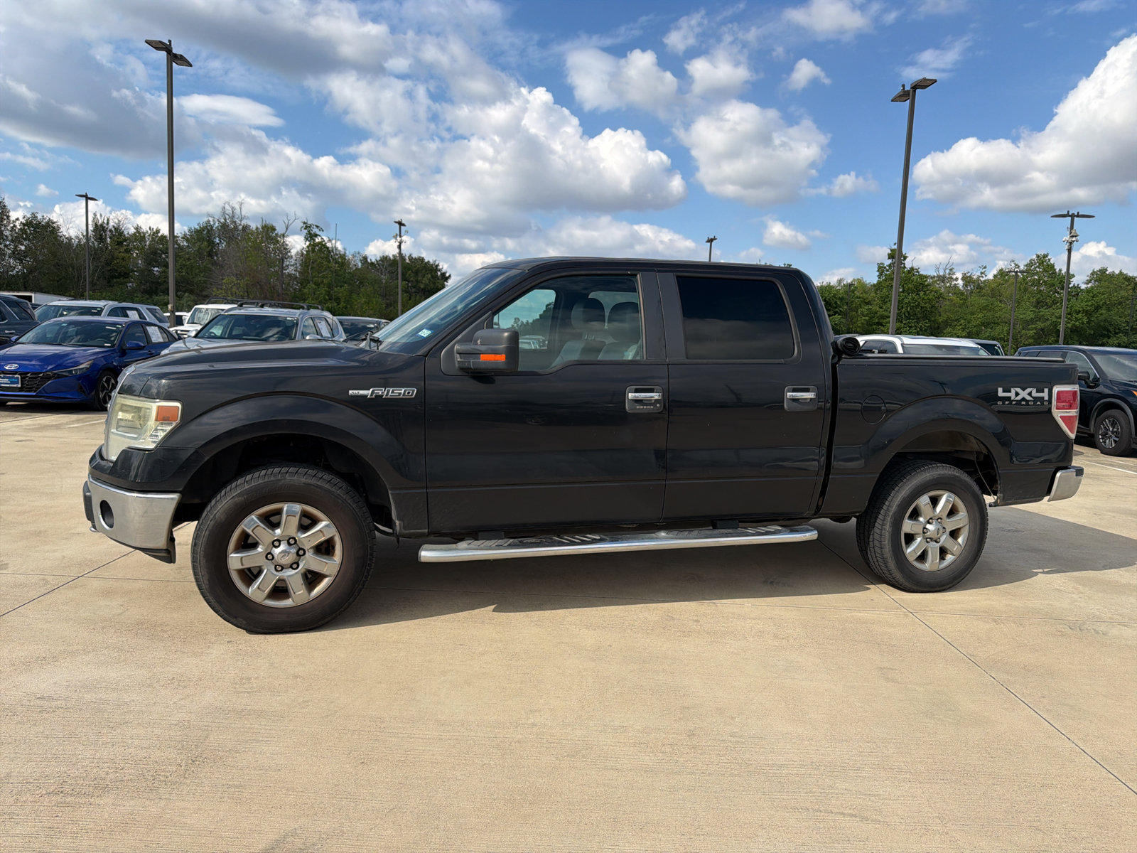 Used 2014 Ford F150 XLT w/ XLT Chrome Package AWD/4WD image 31