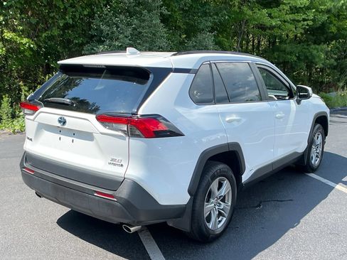 Certified 2024 Toyota RAV4 XLE w/ Convenience Package AWD/4WD image 5