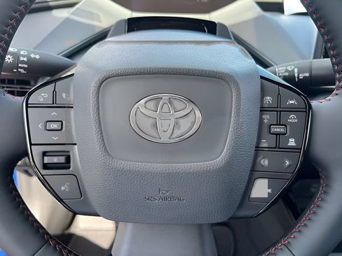 New 2026 Toyota Prius Plug-In Hybrid FWD image 17