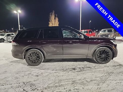 Certified 2023 Lincoln Aviator Black Label image 3