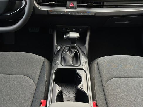 New 2026 Kia K4 LXS image 23