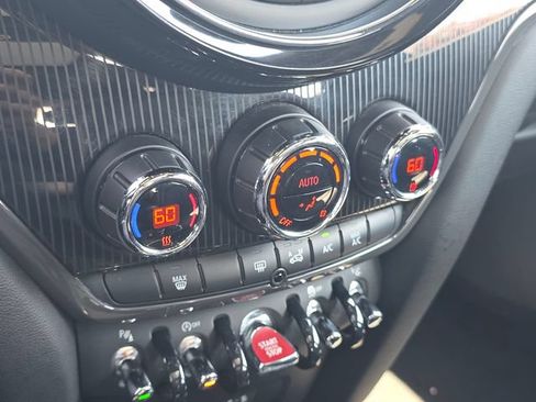 Used 2017 MINI Cooper Countryman FWD image 20
