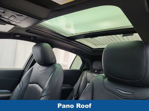 Used 2019 Cadillac XT4 Premium Luxury AWD/4WD image 11