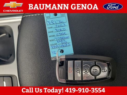 Used 2023 Ford Edge Titanium w/ Class II Trailer Tow Package AWD/4WD image 23