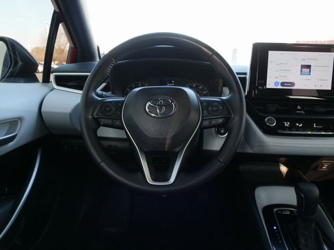 Used 2023 Toyota Corolla SE w/ SE Premium Package image 20