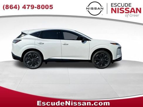 New 2026 Nissan Murano Platinum w/ Cargo Package AWD/4WD image 2