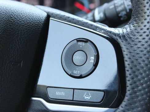 Used 2019 Honda Passport Touring image 12