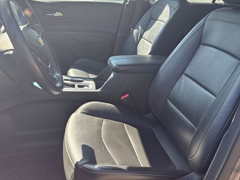 Used 2018 Chevrolet Equinox Premier FWD image 10