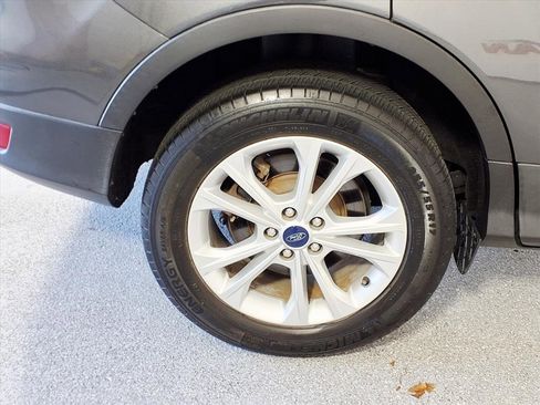 Used 2018 Ford Escape SE image 10
