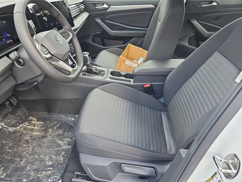 New 2025 Volkswagen Jetta S image 15