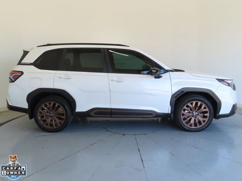 Used 2025 Subaru Forester Sport w/ Popular Package #1 AWD/4WD image 2
