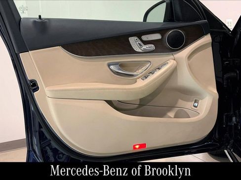 Certified 2021 Mercedes-Benz C 300 4MATIC Sedan image 43